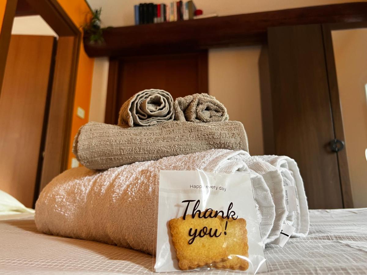 Valbrenta Borgo Lungofiume B&B מראה חיצוני תמונה