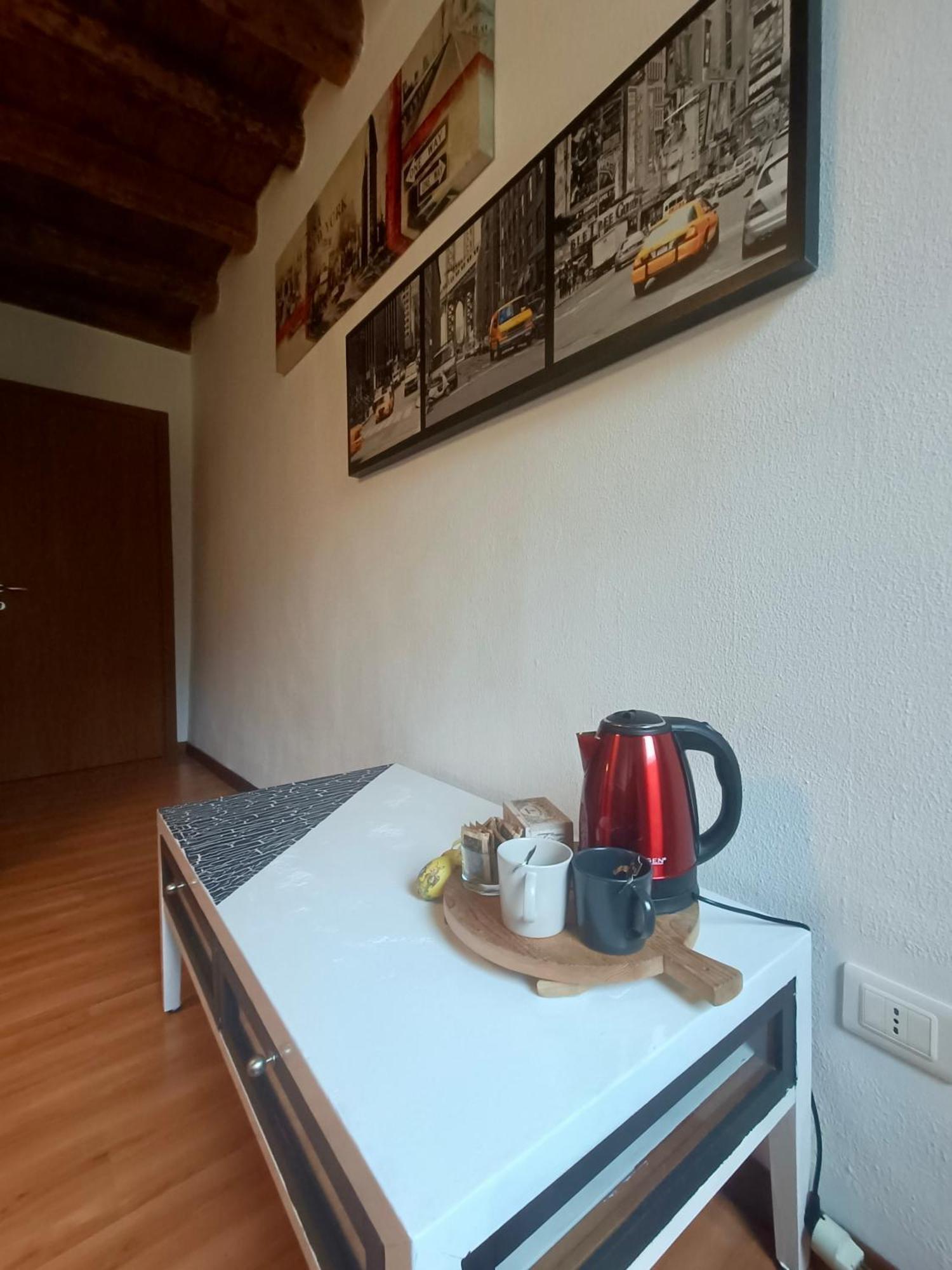 Valbrenta Borgo Lungofiume B&B מראה חיצוני תמונה