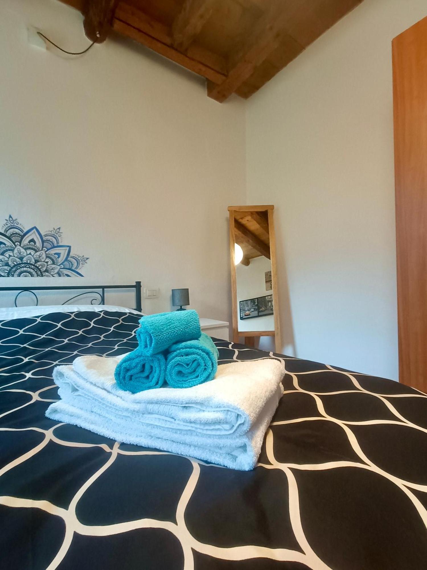 Valbrenta Borgo Lungofiume B&B מראה חיצוני תמונה